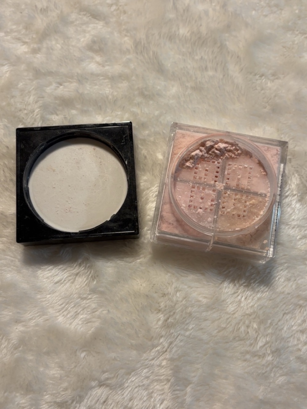 Givenchy Prisme Libre 4-color Loose Powder (mini) - Picture 4 of 11
